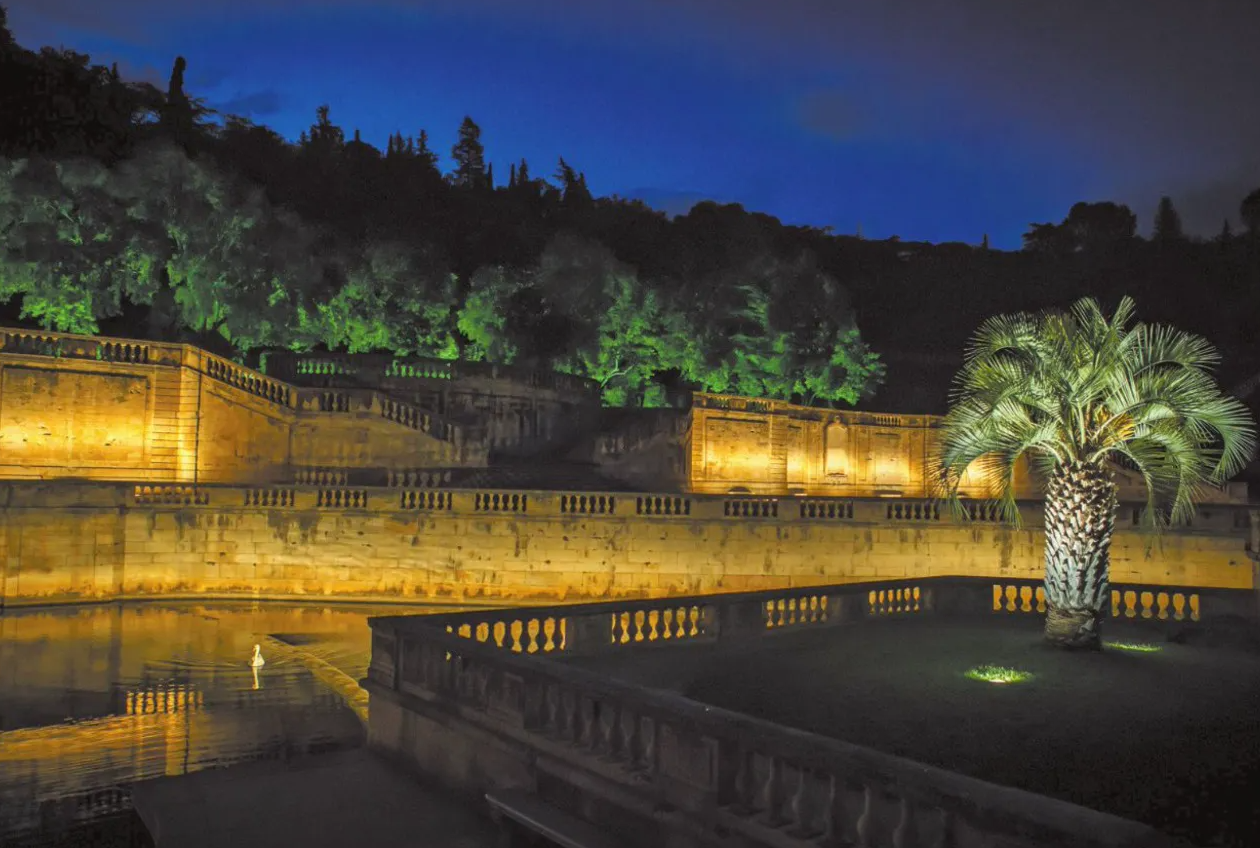 Les Jardins de La Fontaine de Nimes. 