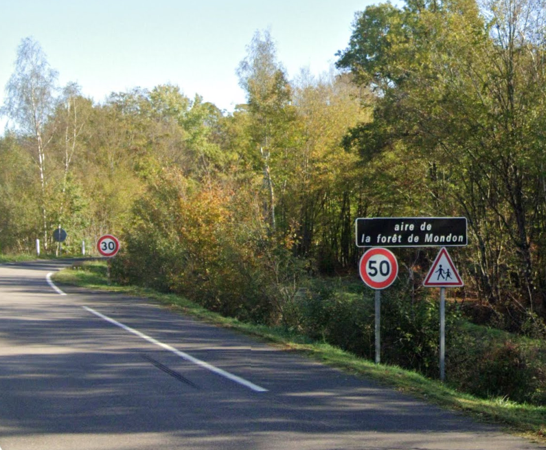 Aire de la Fort de Mondon